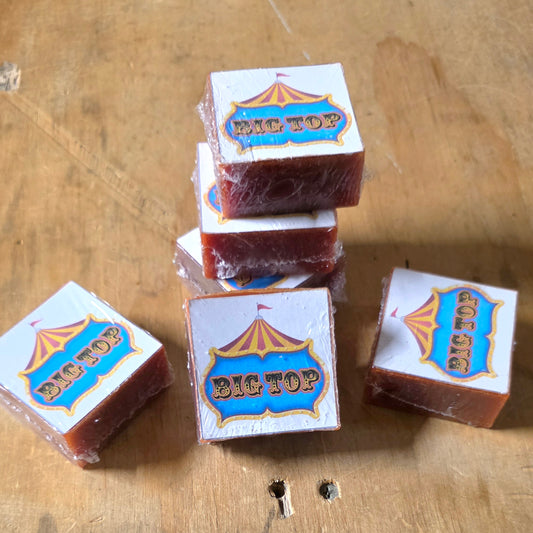 Big Top - Wax - Large Squares (OFF COLOR / RED)
